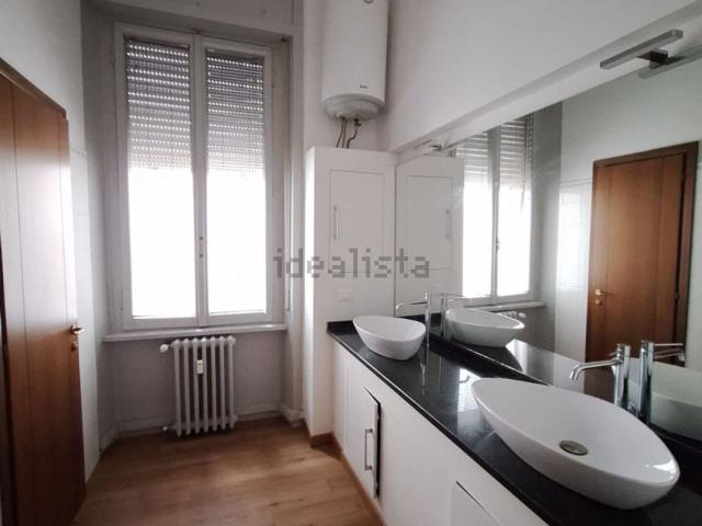 Ufficio in vendita di 61 m² in Corso del Popolo