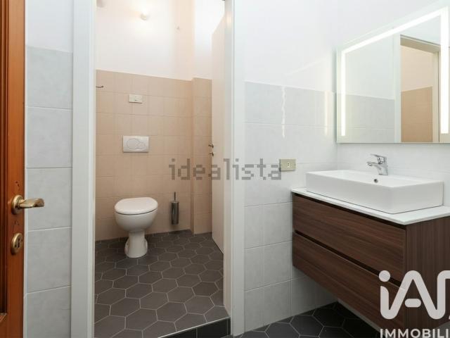 Ufficio in vendita di 62 m² in Via Papa Giovanni XXIII, 56