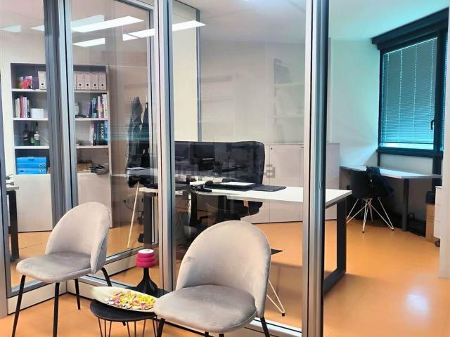 Ufficio in vendita di 63 m² in Via Salceto, 100