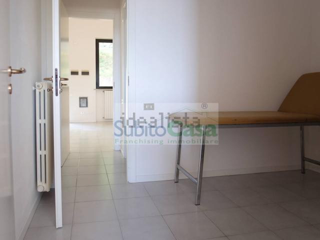 Ufficio in vendita di 64 m² in Via Giuseppe Verdi