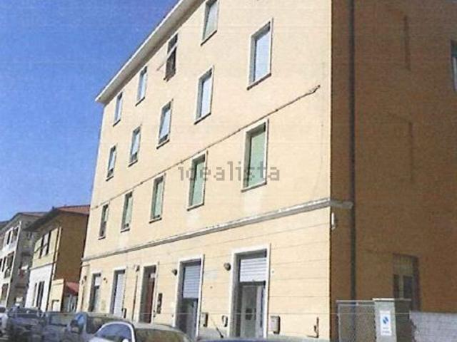 Ufficio in vendita di 64 m² in Via Piave