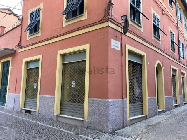 Ufficio in vendita di 65 m²
