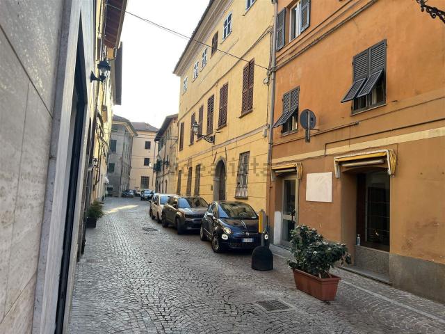 Ufficio in vendita di 65 m² in Via Cavour