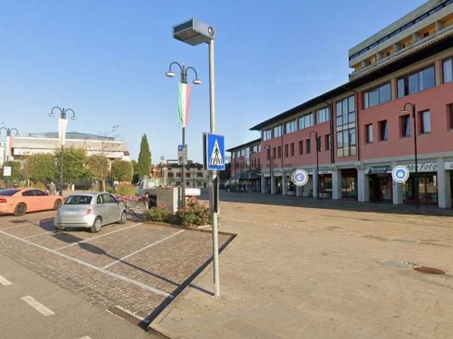 Ufficio in vendita di 65 m² in Via Donatori AVIS AIDO, 7