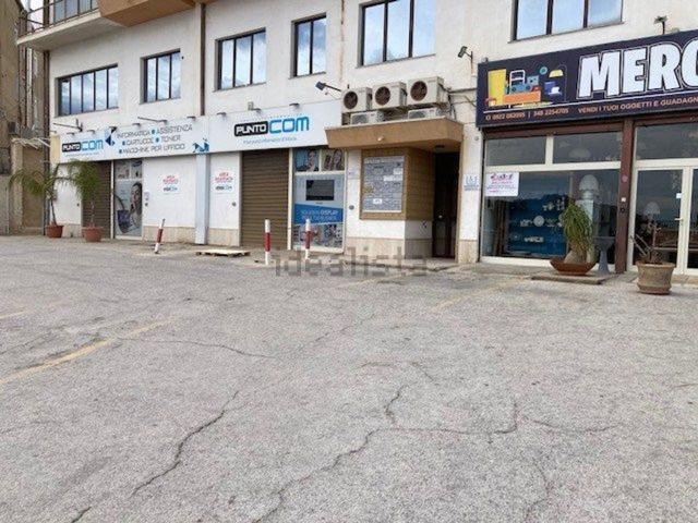 Ufficio in vendita di 65 m² in Via Mazzini, 25