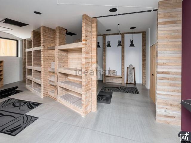Ufficio in vendita di 65 m² in Via Roma, 58