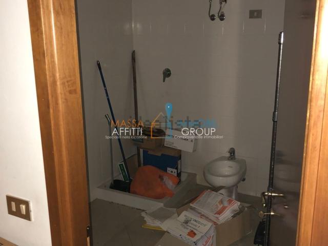 Ufficio in vendita di 65 m² in Via Roma, 145