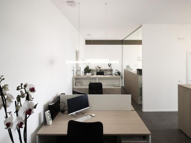 Ufficio in vendita di 66 m² in Piazzetta Del Donatore