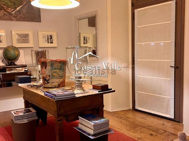 Ufficio in vendita di 68 m²