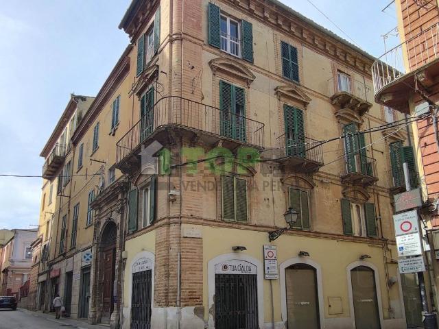 Ufficio in vendita di 70 m²