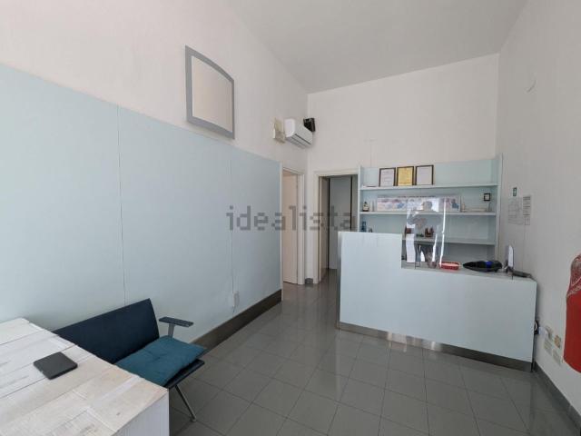 Ufficio in vendita di 70 m² in Via de Barberi
