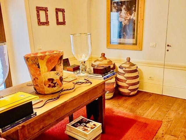 Ufficio in vendita di 70 m² in Via degli Alberti