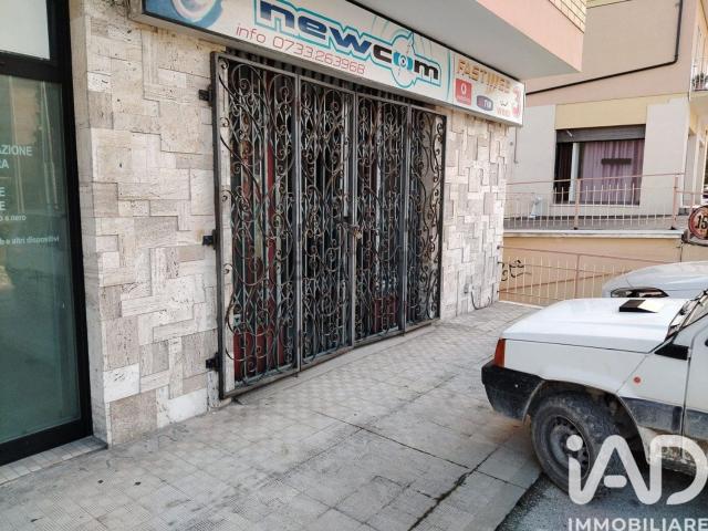 Ufficio in vendita di 70 m² in Via dei Velini