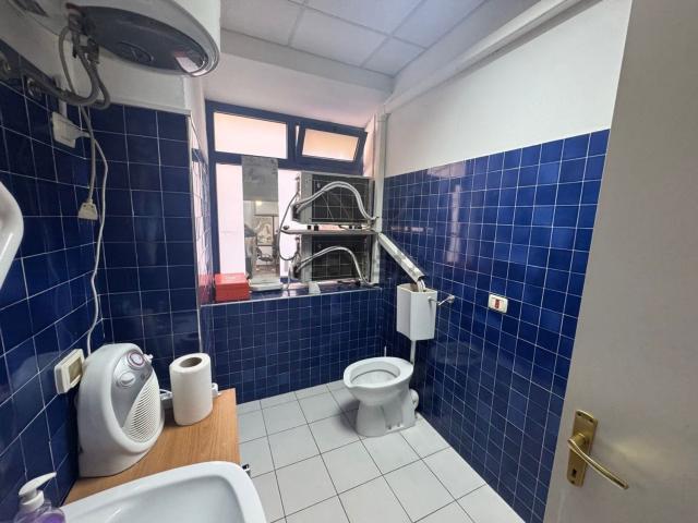 Ufficio in vendita di 70 m² in Via del Mercato Vecchio, 13