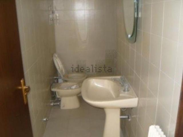 Ufficio in vendita di 70 m² in Via della Rondinella