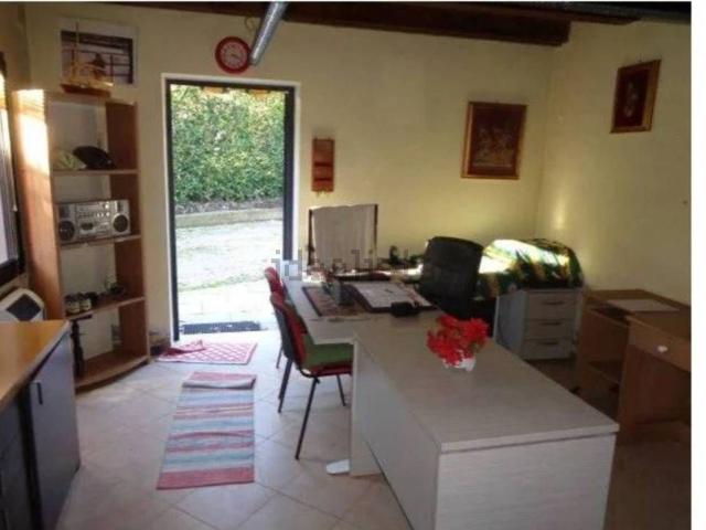 Ufficio in vendita di 70 m² in Via di Sant&apos Angelo, 117