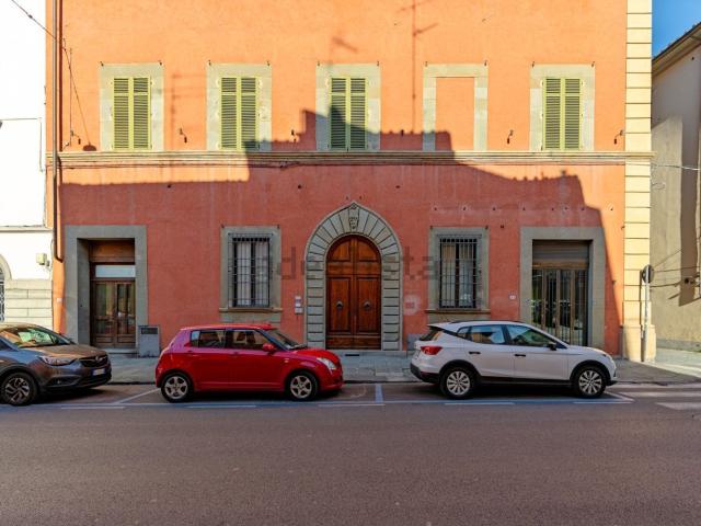 Ufficio in vendita di 70 m² in Via Filippo Pacini