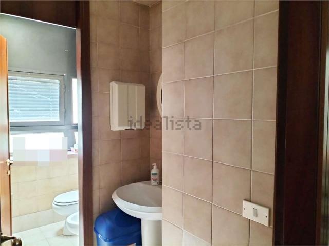 Ufficio in vendita di 71 m² in Viale Giovanni Amendola