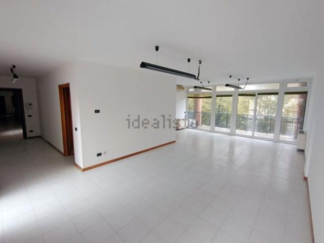 Ufficio in vendita di 72 m² in Viale San Marco, 76