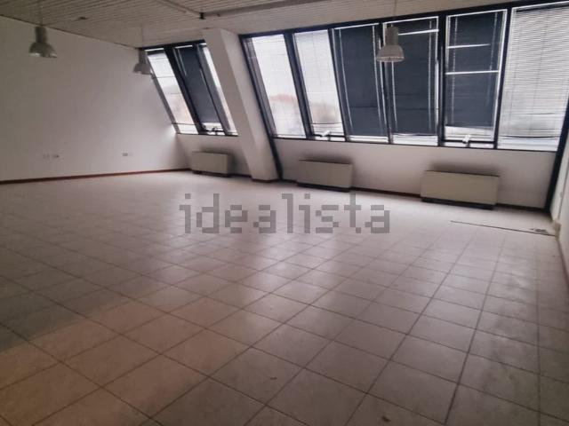 Ufficio in vendita di 75 m²