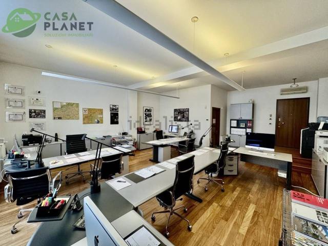 Ufficio in vendita di 75 m²