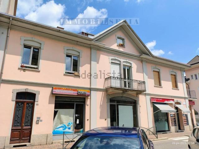 Ufficio in vendita di 75 m² in Via Geometra Sesone, 37