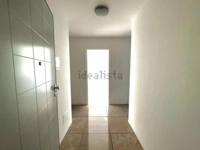 Ufficio in vendita di 75 m² in Via Giuseppe Bovini, 68