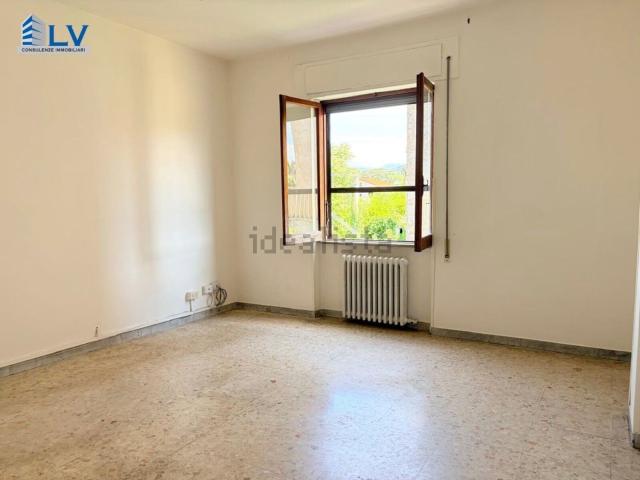 Ufficio in vendita di 75 m² in Via Giuseppe Verdi, 130