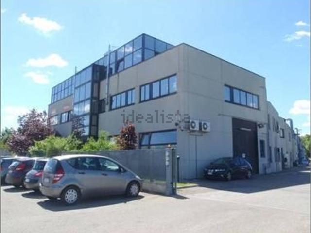 Ufficio in vendita di 75 m² in Via Lirone, 80