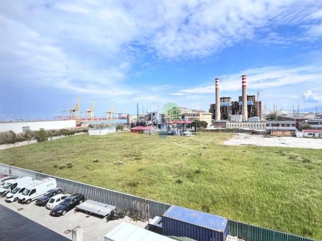 Ufficio in vendita di 75 m² in Via Salvatore Orlando, 3