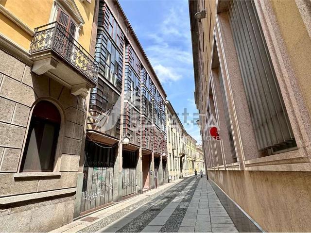Ufficio in vendita di 75 m² in Via San Gaudenzio, 17