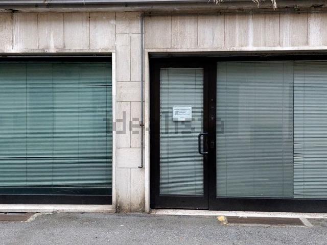 Ufficio in vendita di 75 m² in Vicolo Massimo del Pero