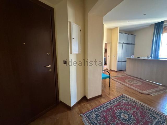 Ufficio in vendita di 76 m² in Piazza Italia, 6