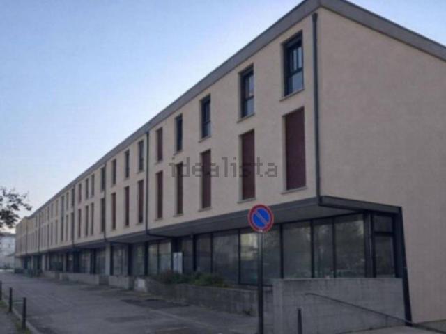 Ufficio in vendita di 78 m² in Viale Giacomo Puccini, 16