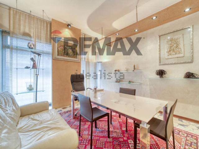 Ufficio in vendita di 79 m² in Via Barbariga Paluello, 60