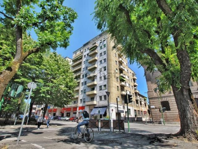 Ufficio in vendita di 800 m² in Via XX Settembre