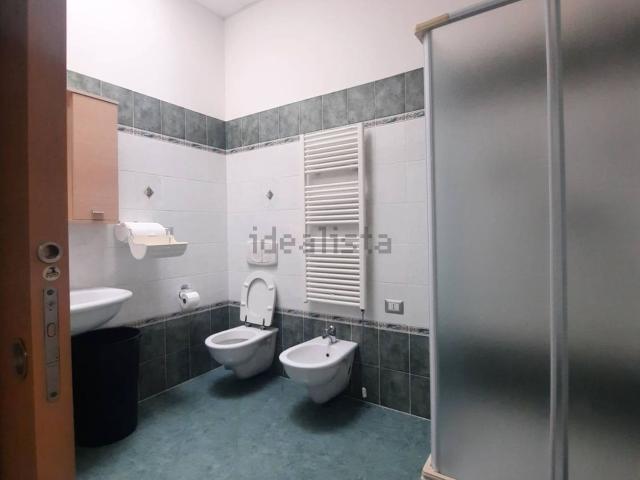 Ufficio in vendita di 80 m²