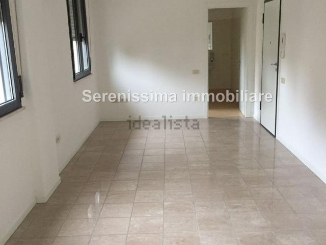 Ufficio in vendita di 80 m²