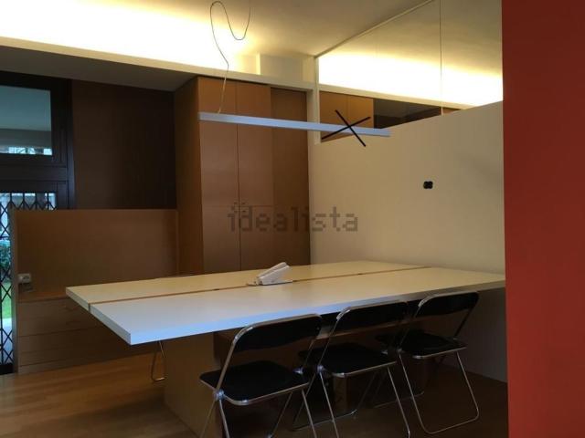 Ufficio in vendita di 80 m²