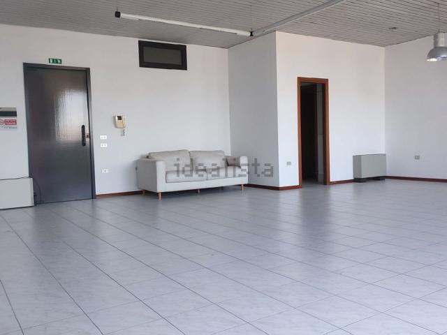 Ufficio in vendita di 80 m²