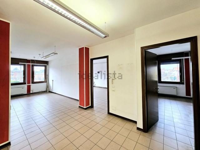 Ufficio in vendita di 80 m² in Via A. Gramsci