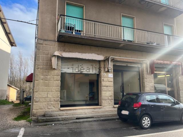 Ufficio in vendita di 80 m² in Via Antonio Comani