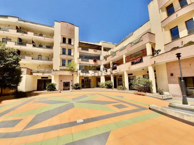 Ufficio in vendita di 80 m² in Via Gariano
