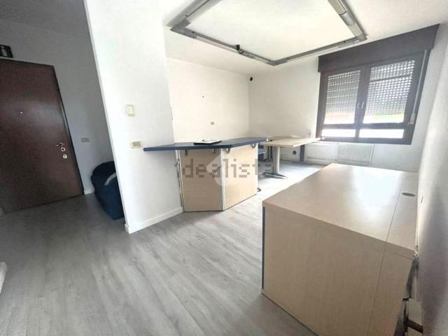 Ufficio in vendita di 80 m² in Via Fonderia, 39