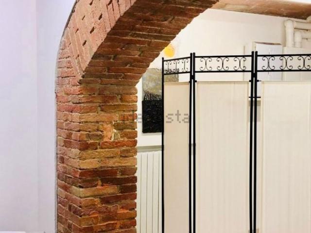 Ufficio in vendita di 80 m² in Via San Mamolo, 35