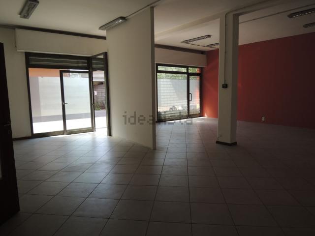 Ufficio in vendita di 85 m²