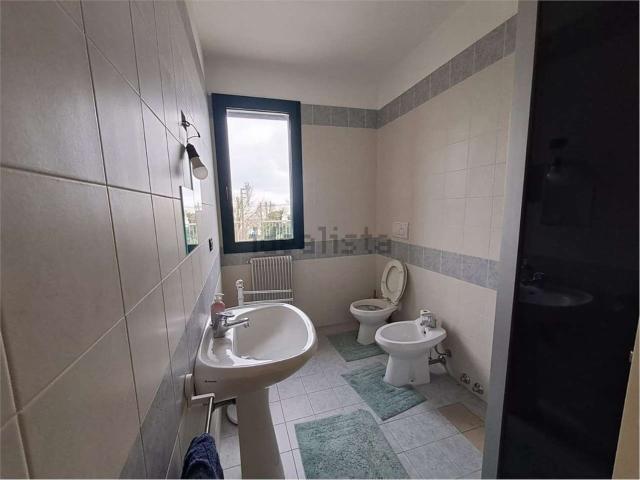 Ufficio in vendita di 85 m²