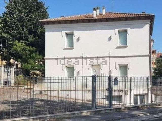 Ufficio in vendita di 85 m² in Via Antonio Gramsci, 111