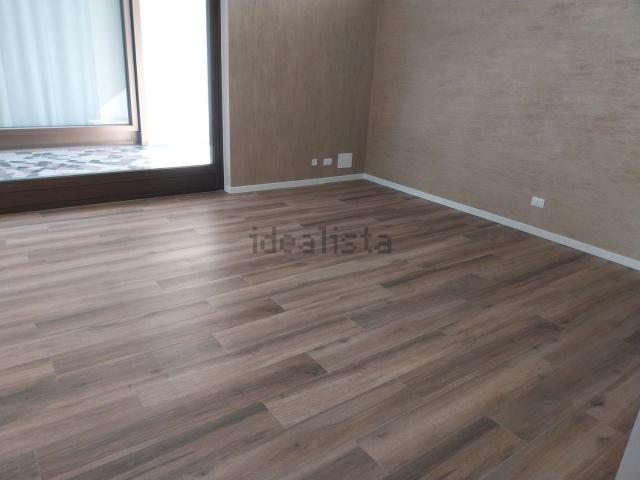 Ufficio in vendita di 85 m² in Via I° Maggio