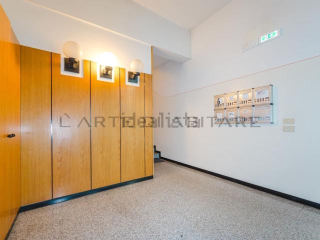 Ufficio in vendita di 85 m² in Corso Silvio Trentin